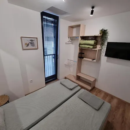 Apartment Polina - 2bd Next To Sea Garden With Parking Varna